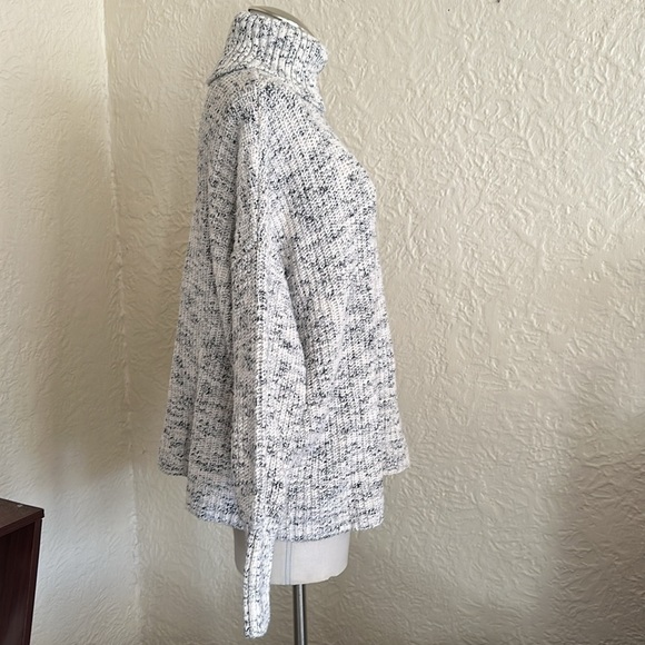 Aerie Offline Chillside Oversized Marl White Light Blue Black Turtleneck Sweater - Picture 9 of 11